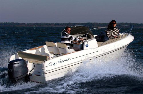 Barca open fuoribordo - Cap-Ferret 552 - B2 marine - con console centrale / max. 6 persone / con T-top