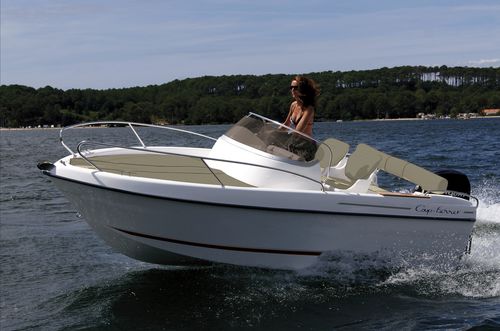 Day cruiser fuoribordo - Cap-ferret 522 - B2 marine - open / con cabina / con prendisole