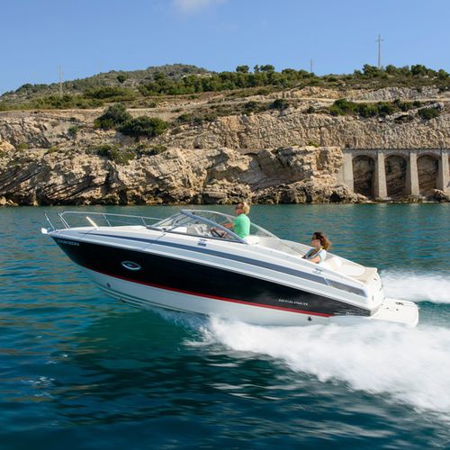 Cabin-cruiser entrobordo - 742R - Bayliner - diesel / open / con dual console