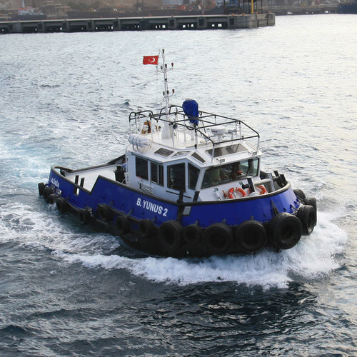 Barca professionale barca di assistenza all'attracco - Big Dolphin TS1500 - UZMAR SHIPYARD - entrobordo