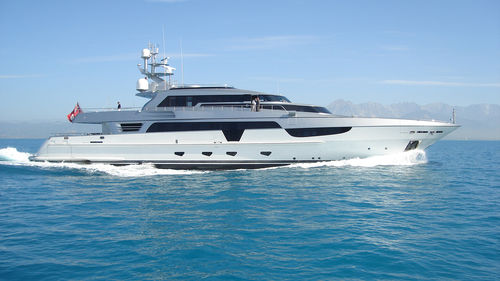 Mega-yacht da crociera - ANTALIS - Baglietto spa - raised pilothouse