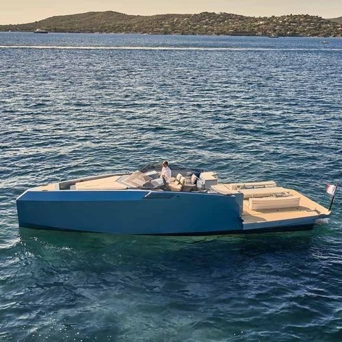 Cabinato entrobordo - 42 S - Alium Yachts - bimotore / con scafo planante / open