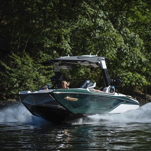 Runabout per wakesurf - G23 PARAGON - Nautique Boat Company - entrobordo / con dual console / bow-rider