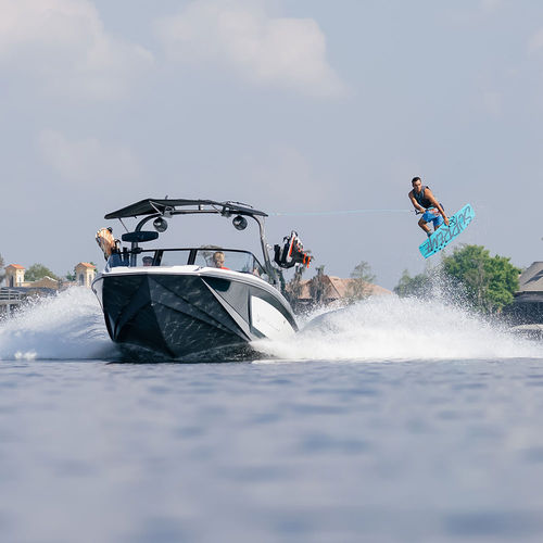 Runabout entrobordo - SUPER AIR GS20 - Nautique Boat Company - con dual console / bow-rider / open