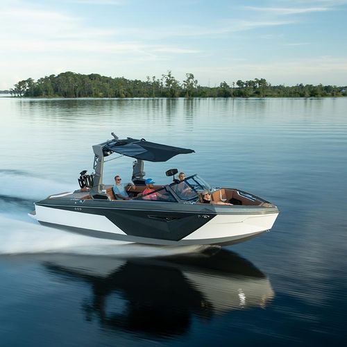 Runabout da wakeboard - S21 - Nautique Boat Company - entrobordo / con dual console / bow-rider