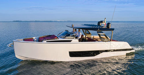 Cabinato entrobordo - A46 - Cranchi - bimotore / open / con dual console