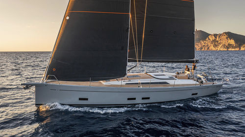 Sailing-yacht da crociera - GS 72 - Grand Soleil Yachts - con 3 cabine / con poppa aperta / con bompresso
