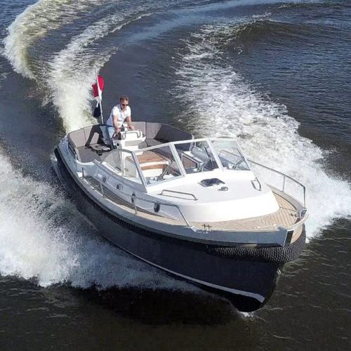Cabin-cruiser entrobordo - Intercruiser 27 - Interboat - open / con console centrale / fluviale