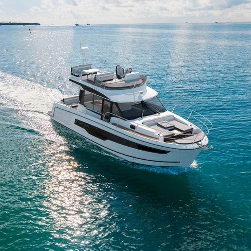 Cabinato fuoribordo - MERRY FISHER 1095 FLY SERIE2 - Jeanneau - Motorboats - bimotore / con fly / da crociera