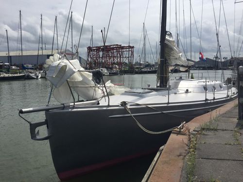 Barca a vela da crociera rapida - KOOPMANS 37 - KM Yachtbuilders - da regata / in alluminio / a chiglia retrattile