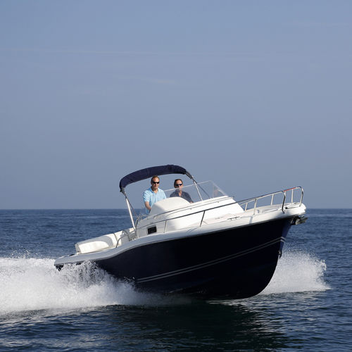 Cabin-cruiser fuoribordo - 250 SC Origin - White-shark - bimotore / open / sportivo