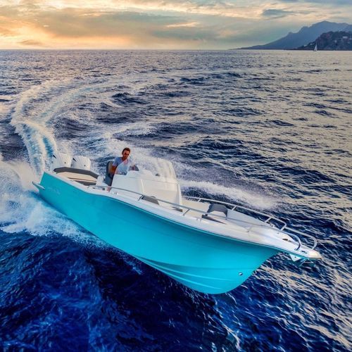 Barca open fuoribordo - 280 CC Evo - White-shark - bimotore / con console centrale / con prendisole