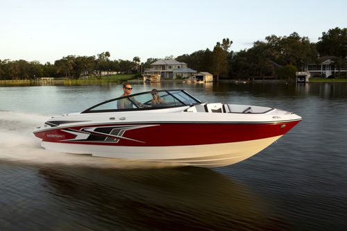 Runabout entrobordo - M-22 - Monterey Boats - con dual console / bow-rider / open
