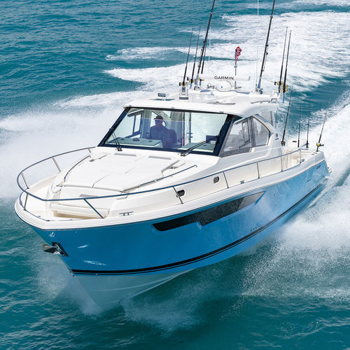 Cabinato fuoribordo - OS 445 - Pursuit Boats - trimotore / hard-top / offshore