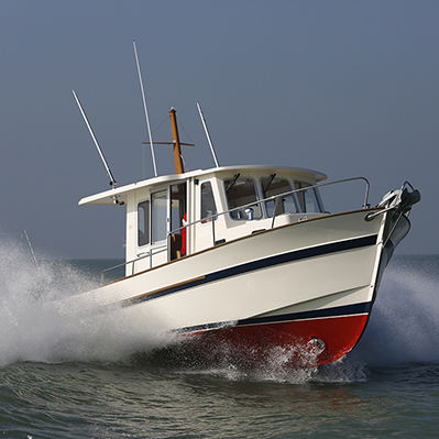 Barca da pesca e diporto entrobordo - 800  - Rhea Marine - diesel / con cabina di pilotaggio / max. 8 persone