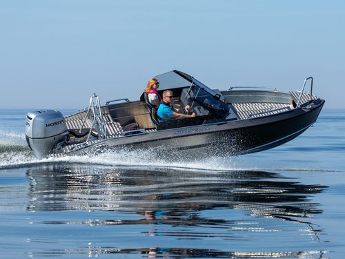 Runabout fuoribordo - SHARK BRX - Silver - con dual console / bow-rider / open