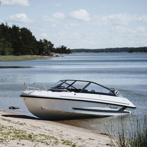 Runabout fuoribordo - 59 BR - Yamarin - con dual console / bow-rider / open