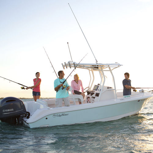 Barca open fuoribordo - 208 CC - EdgeWater Power Boats - con console centrale / da pesca sportiva / max. 9 persone