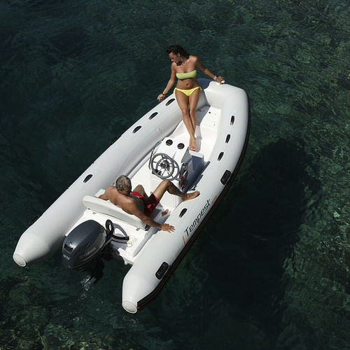Gommone fuoribordo - TEMPEST 425 EASY - Capelli - semirigido / open / con console laterale