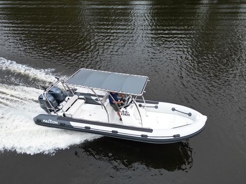 Gommone fuoribordo - 760 - Falcon Inflatables - RHIB / con console centrale / multiuso