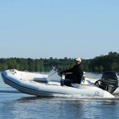 Gommone fuoribordo - YACHTLINE 440 - ZODIAC - RIB / open / con console laterale