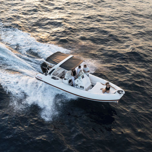 Gommone fuoribordo - Medline 7.5 GT - ZODIAC - semirigido / open / con console centrale