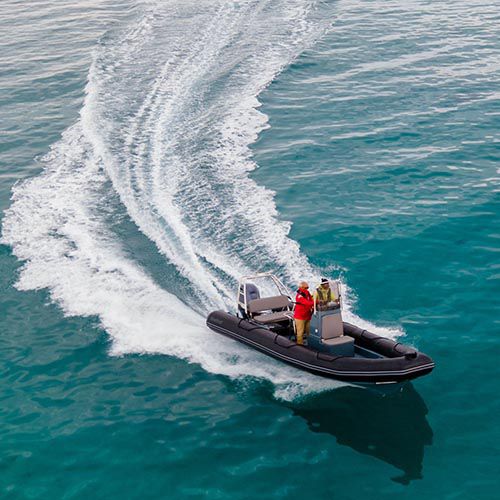 Gommone fuoribordo - 700 - Bombard - semirigido / con console centrale / open