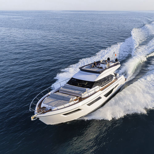 Motor-yacht da crociera - 580 - Ferretti Yachts - con fly / con 3 cabine