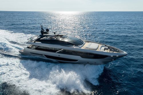 Motor-yacht da crociera - 102' CORSARO SUPER - Riva - con fly / con 5 cabine / GRP