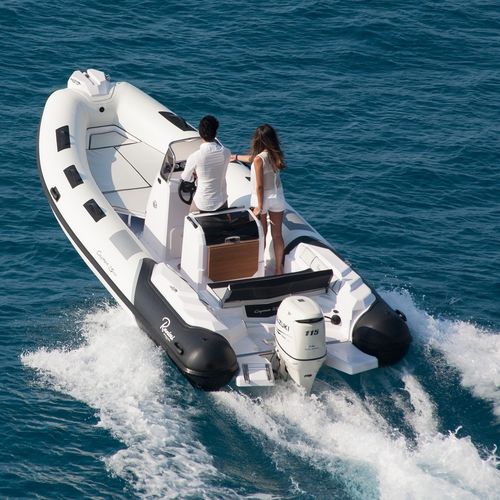 Gommone fuoribordo - CAYMAN 21 - Ranieri International - semirigido / con console centrale / open