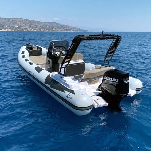 Gommone fuoribordo - CAYMAN 23  - Ranieri International - semirigido / con console centrale / open