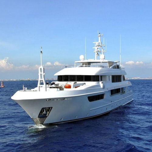 Super-yacht da crociera - EP150  - Horizon - explorer / con cabina di pilotaggio / con 10 cabine
