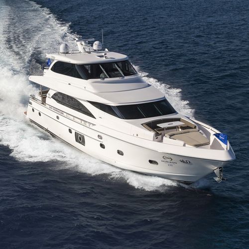 Motor-yacht da crociera - E75  - Horizon - con fly chiuso / con 3 cabine / con 4 cabine