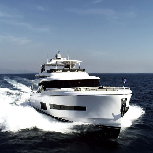 Motor-yacht da crociera - V68 - Horizon - con fly / con 3 cabine / dislocante