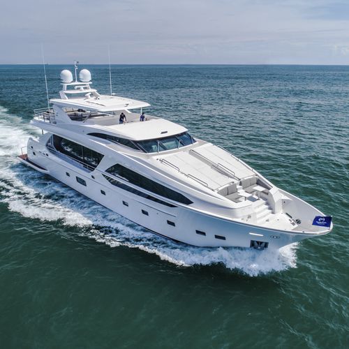Super-yacht da crociera - CC115 - Horizon - con fly / dislocante / su misura