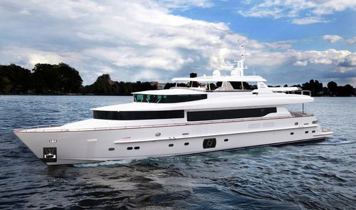 Super-yacht da crociera - CC110 Lady Gaga - Horizon - tradizionale / con fly / con cabina di pilotaggio
