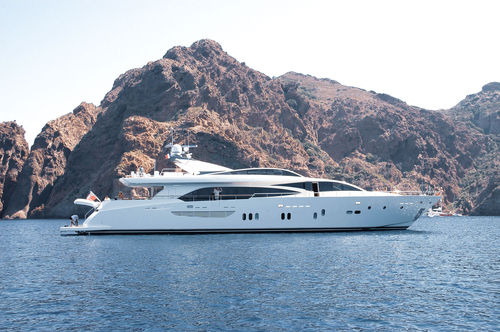 Super-yacht da crociera - 3500 - Couach - con fly / in linea d'asse / con 5 cabine
