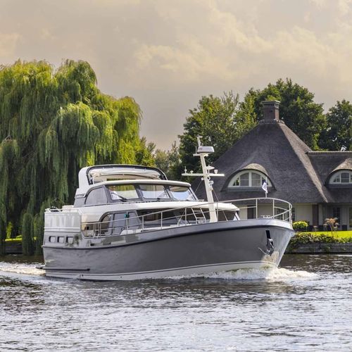 Motor-yacht da crociera - 55 SL AC Variotop® - Linssen Yachts B.V. - con fly / con cabina di pilotaggio / con 3 cabine