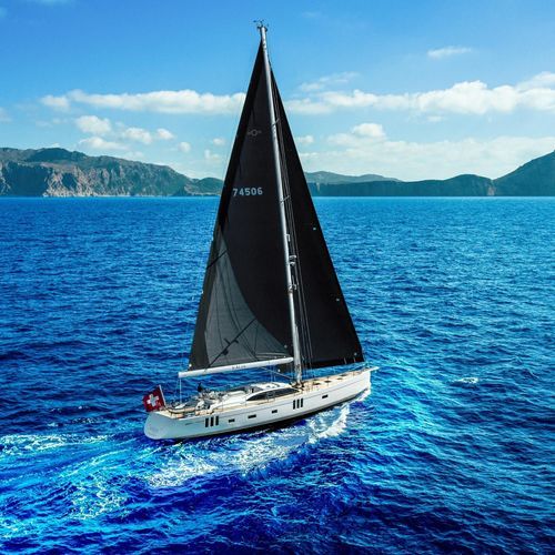 Sailing-yacht da crociera - 745 - Oyster Marine - da regata / con 4 cabine / con 5 cabine