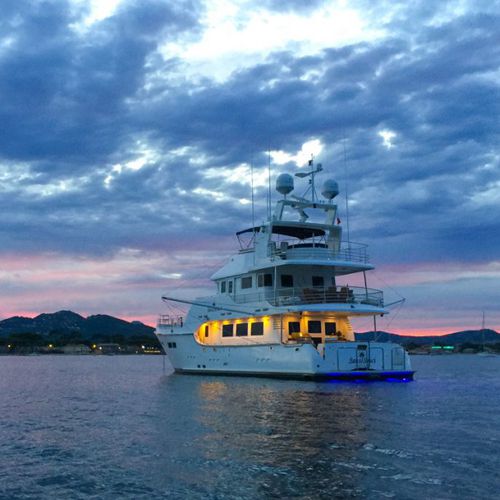 Motor-yacht da crociera - 68 - Nordhavn - trawler / con fly / raised pilothouse