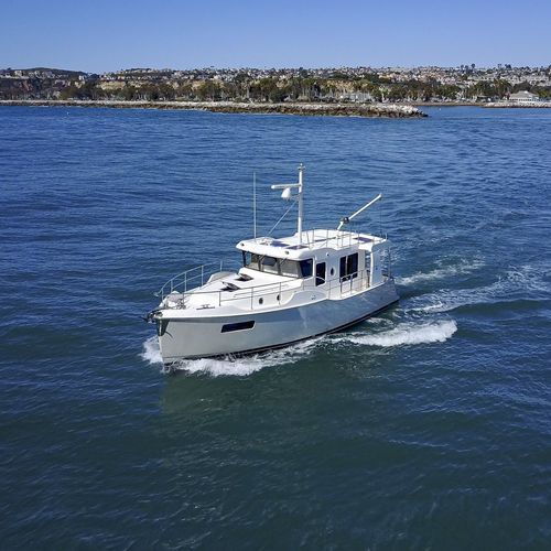 Cabinato entrobordo - 41 - Nordhavn - bimotore / con fly / con 2 cabine