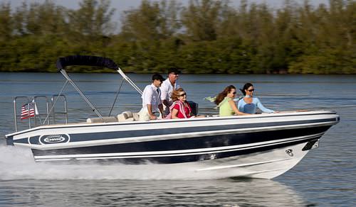 Barca open entrobordo - Chase Series 23 - Novurania - diesel / con console laterale / sportiva