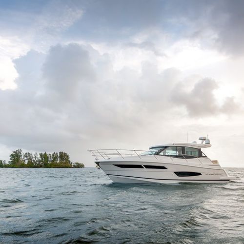 Cabinato entrobordo - 38 Grande Coupe - Regal - diesel / bimotore / hard-top