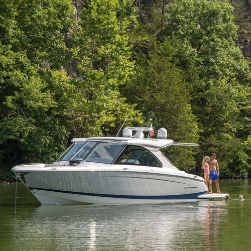 Cabinato entrobordo - LS36 - Regal - bimotore / con dual console / bow-rider