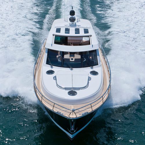 Motor-yacht da crociera - BELIZE 54 SEDAN - Riviera - sportivo / offshore / tradizionale
