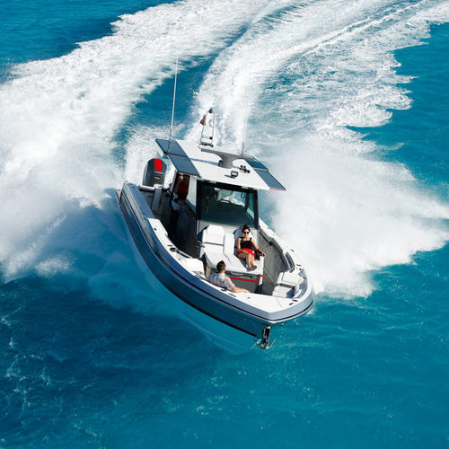Barca open fuoribordo - 387 - Formula - bimotore / con console centrale / sportiva