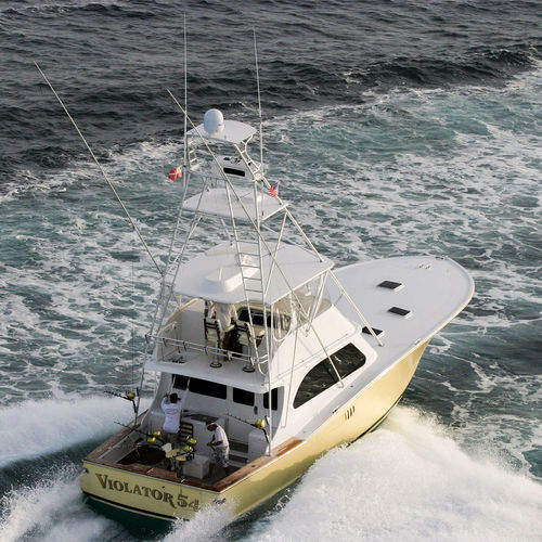 Motor-yacht da pesca sportiva - 54 - Vicem Yachts - convertibile / con fly / con 3 cabine