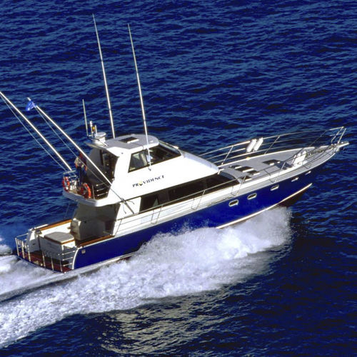 Motor-yacht da pesca sportiva - PROVIDENCE - Warwick Yacht Design - con fly chiuso / con scafo planante / in composito