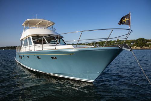 Motor-yacht da crociera - OCEAN 63 - Hinckley - con fly / con 3 cabine / con 4 cabine