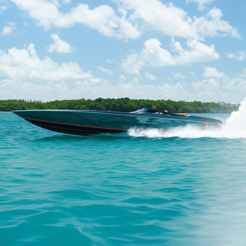 Runabout entrobordo - 515 - Cigarette Racing Team - bimotore / con dual console / open